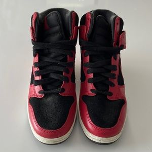 NIKE DUNK SKY HI HIDDEN WEDGE BLACK/ RED 528899-016 US 6
